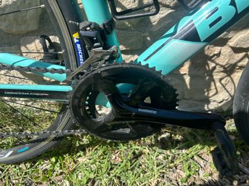 Used Bianchi Sempre Pro 2019 2019 Road & Gravel, Green — image 4 of 8
