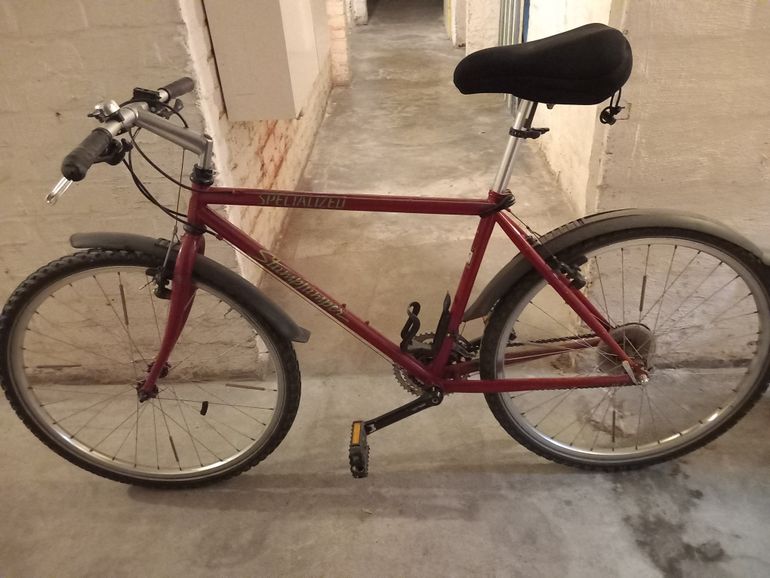 Used Specialized Jahrgang 1994 1994 Mountainbike, Rot — image 1 of 4