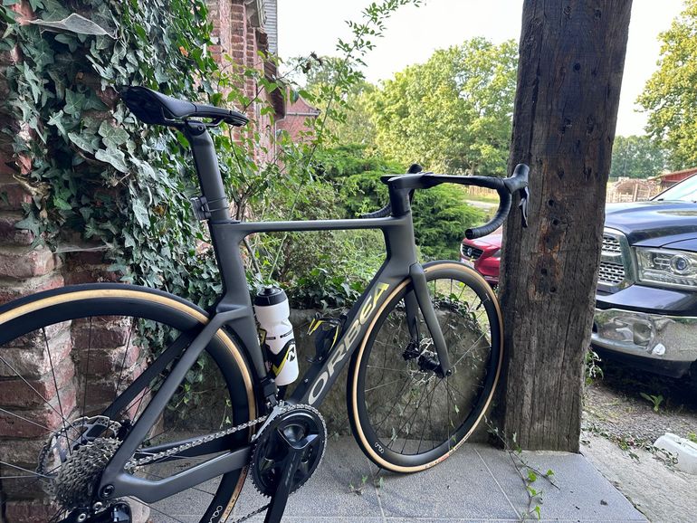 Used Orbea ORCA AERO M30iLTD 2024 2024 Road & Gravel — image 2 of 4