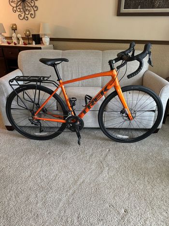 Used Trek Domane Shimano 105 2022 Road & Gravel