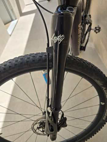 Used Cannondale Scalpel Hi-MOD Ultimate 2024 2024 Mountainbike, Black, 29 — image 3 of 5