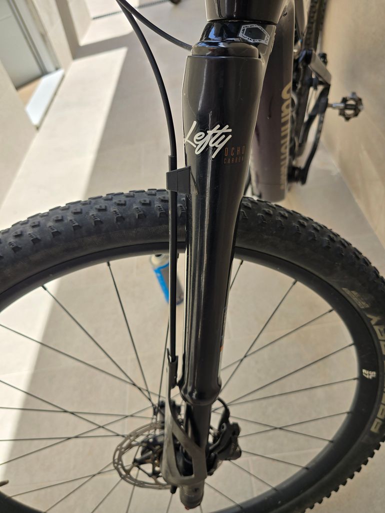 Used Cannondale Scalpel Hi-MOD Ultimate 2024 2024 Mountainbike, Black, 29 — image 3 of 5