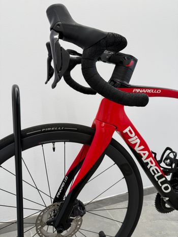 Used Pinarello F7 ULTEGRA Di2 2024 2024 Road & Gravel — image 5 of 9