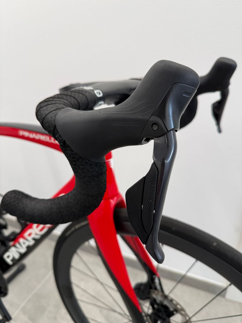 Used Pinarello F7 ULTEGRA Di2 2024 2024 Road & Gravel — image 7 of 9