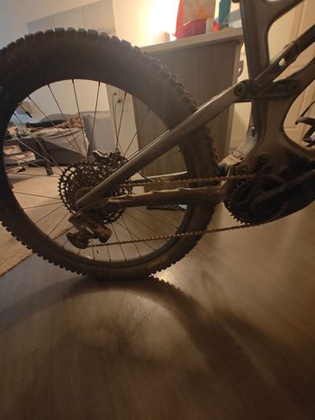 Used Specialized Turbo Levo Carbon 2023 2023 Mountainbike, Black, 29, 27.5 — image 3 of 3