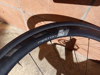 Used Specialized Allez Sprint Comp - Shimano 105 2025 2025 Road & Gravel, Blau — image 4 of 6