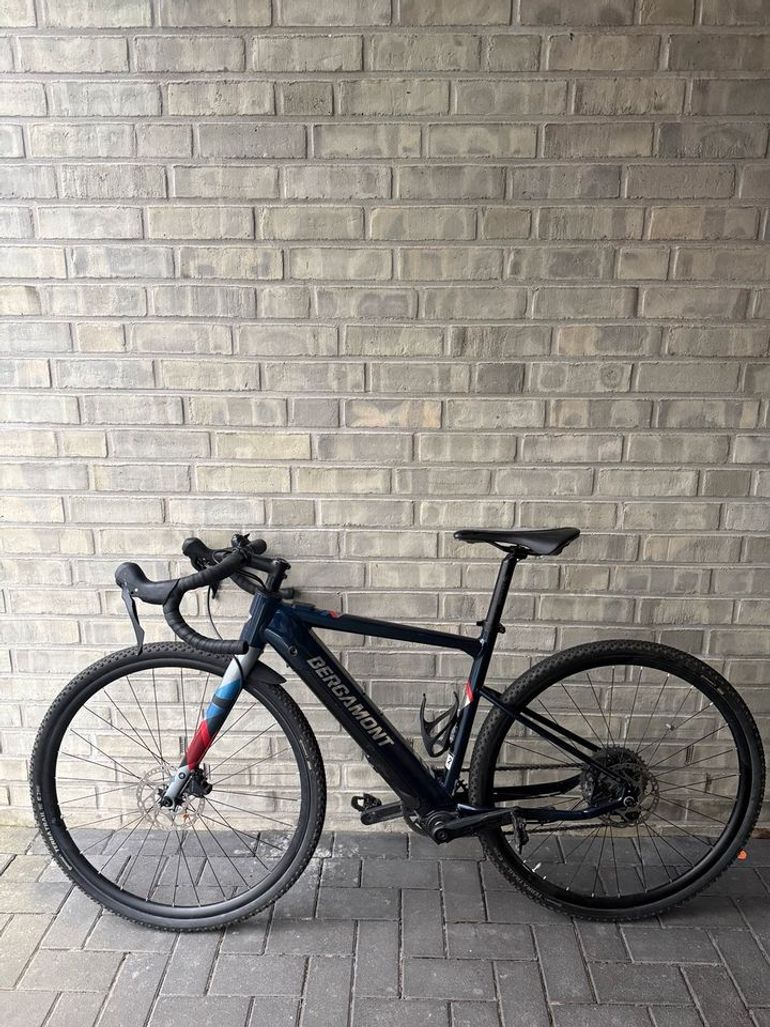 Used Bergamont E-Grandurance Elite 2022 2022 Road & Gravel, Blu — image 1 of 13