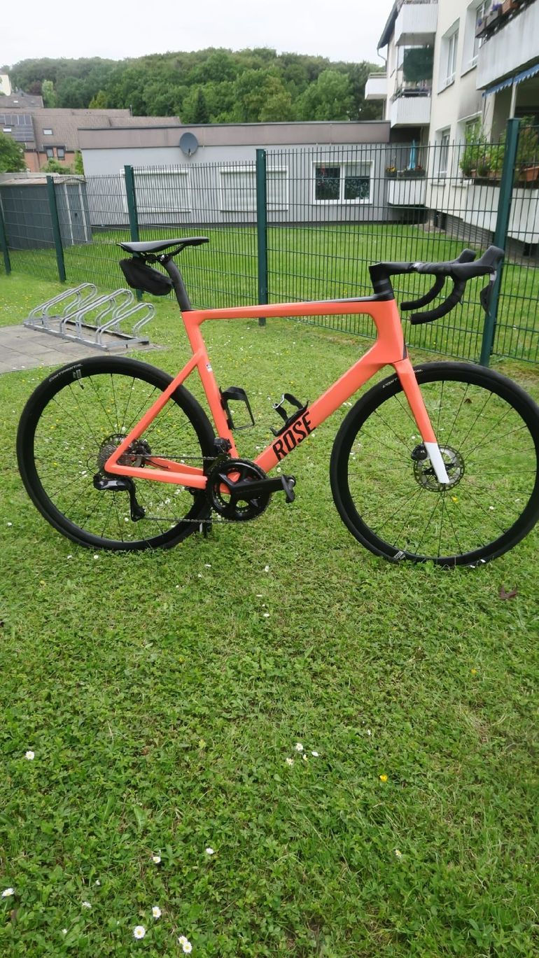 Used Rose XLITE 04 Ultegra Di2 2023 2023 Road & Gravel, Red — image 1 of 7
