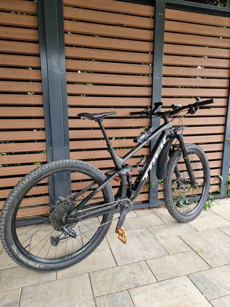 Used Trek Fuel EX 9.7 2021 2021 Mountainbike, Schwarz, 29 — image 8 of 12