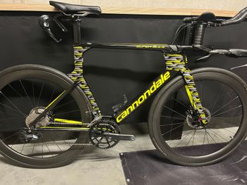 Used Cannondale SuperSlice Ultegra 2019 2019 Road & Gravel — image 2 of 12