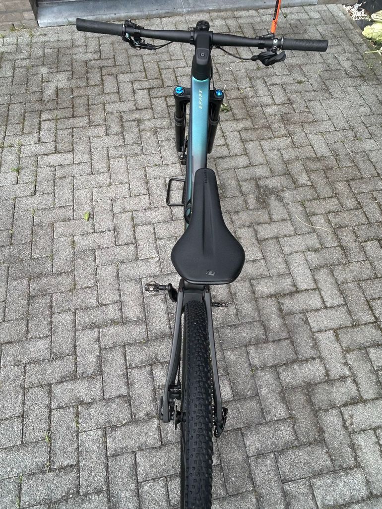 Used Scott Spark RC Comp 2024 2024 Mountainbike, Grün, 29 — image 5 of 11