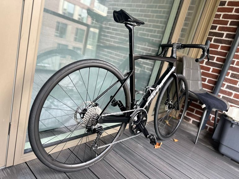 Used BMC Teammachine SLR FOUR 2026 2026 Road & Gravel, Schwarz — image 3 of 10