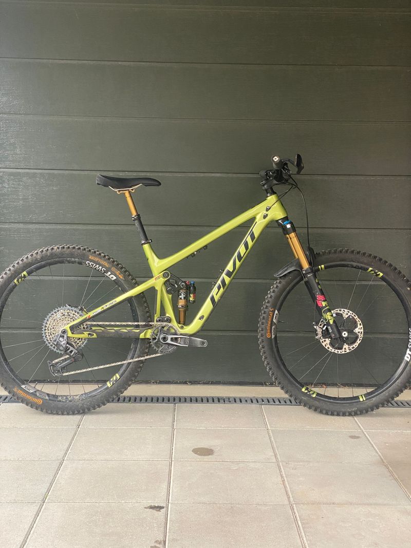 Used Pivot Switchblade Sram Eagle Transmission GX 2023 MTB