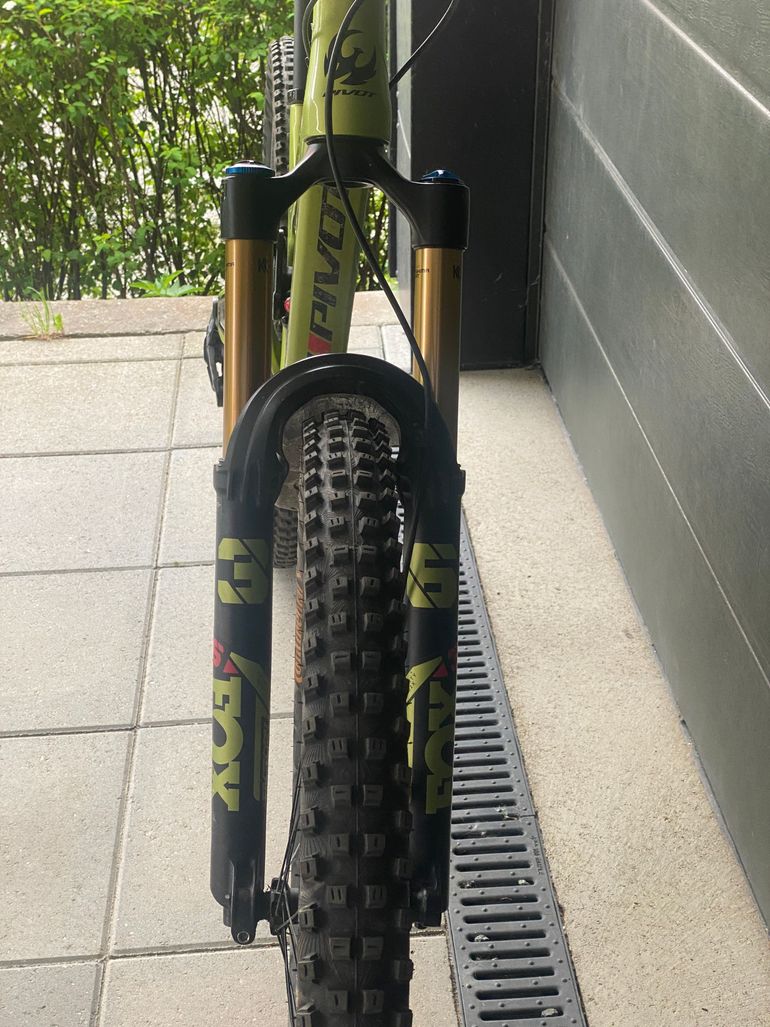 Used Pivot Switchblade Sram Eagle Transmission GX 2023 Mountainbike, Verde — image 7 of 7