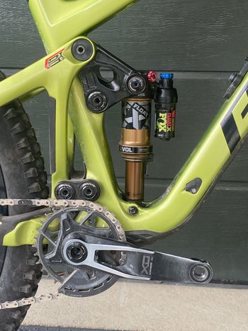 Used Pivot Switchblade Sram Eagle Transmission GX 2023 Mountainbike, Verde — image 2 of 7