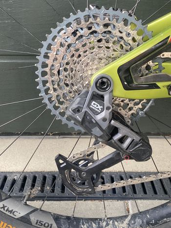 Used Pivot Switchblade Sram Eagle Transmission GX 2023 Mountainbike, Verde — image 3 of 7