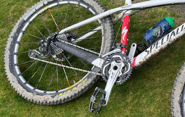 Used Specialized Stumpjumper Shimano Deore XT 2009 Mountainbike — image 3 of 3