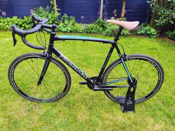 Used Bianchi Nirone Shimano 105 2015 Route & Gravel