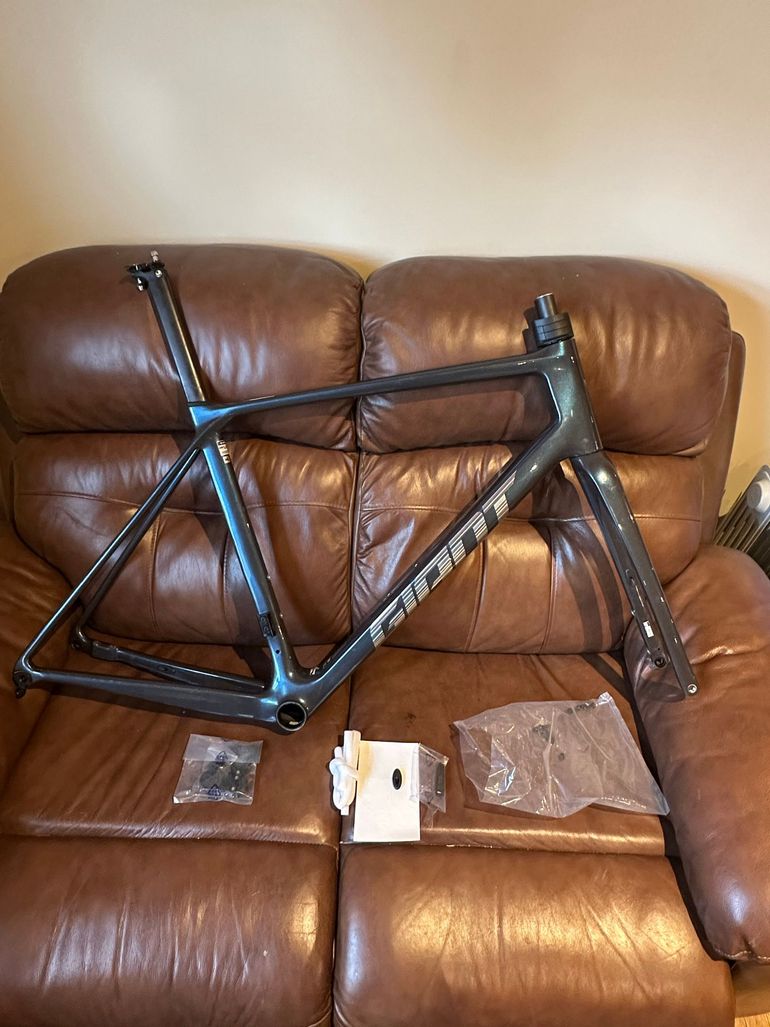 Used Giant TCR Advanced Pro 0 Di2 2025 Frameset 2025 Road & Gravel, Blau — image 7 of 7