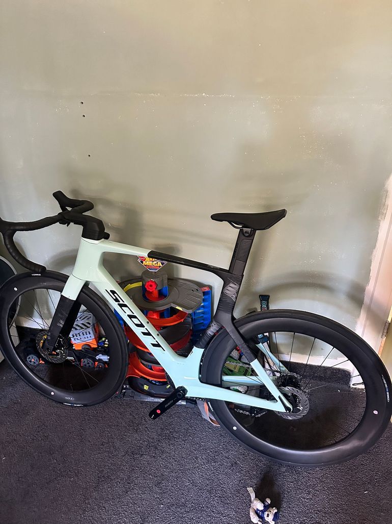 Used Scott Foil RC 20 2026 2026 Road & Gravel — image 3 of 8