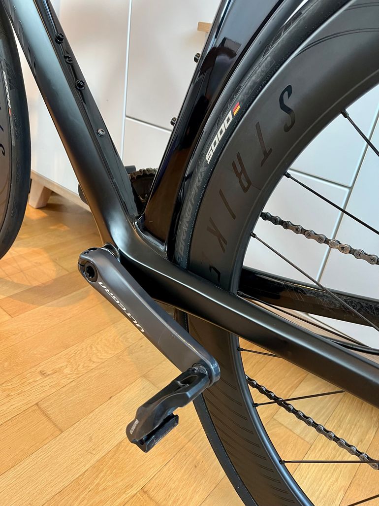 Used Canyon Aeroad CF SLX Disc 8.0 Di2 2018 2018 Road & Gravel, Schwarz — image 8 of 12