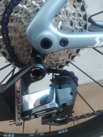 Used Specialized S-Works Tarmac SL8 – SRAM RED AXS 2025 2025 Road & Gravel, Blue — image 4 of 6