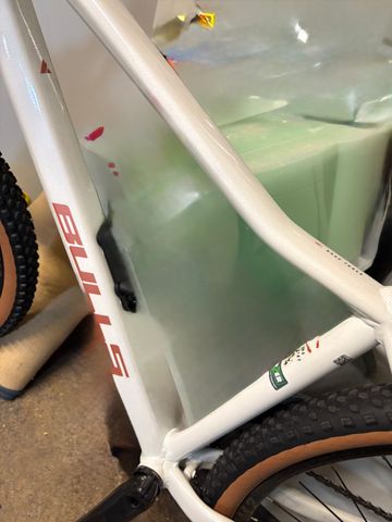 BULLS AMINGA 1 29 2025 2025 Mountainbike de segunda mano, Blanco — imagen 4 de 5