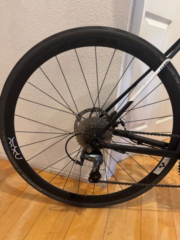 Brugt CUBE Attain Shimano Tiagra 2021 Road & Gravel — billede 2 af 10