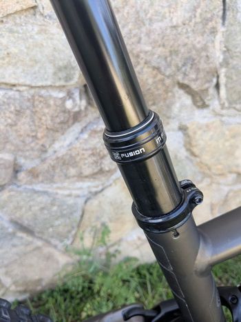 Used Specialized Stumpjumper Comp Alloy - SRAM NX Eagle, Fox Rhythm 2023 2023 Mountainbike — image 15 of 28