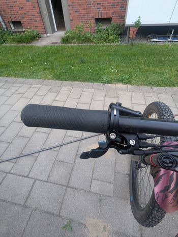 Used Scott Contessa Spark 920 2022 2022 Mountainbike, Purple, 29 — image 5 of 7