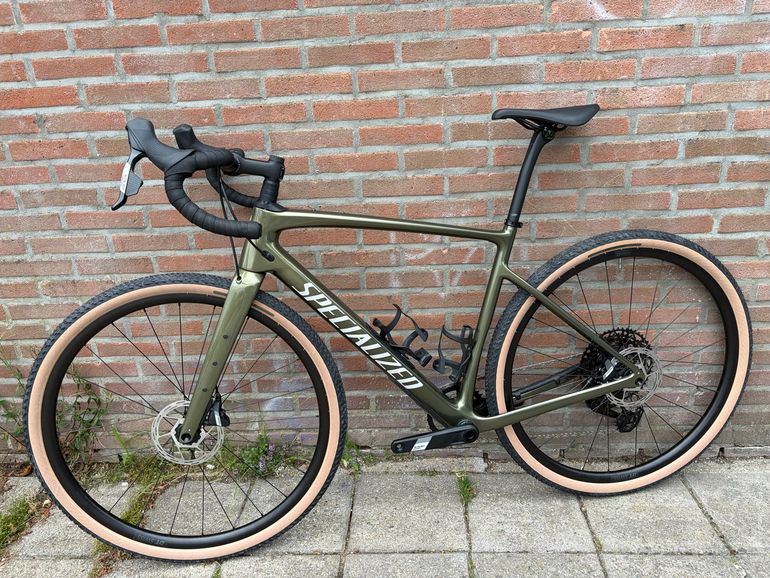 Used Specialized Diverge 4 Comp Carbon - SRAM Apex AXS/S1000 2026 2026 Road & Gravel, Green — image 2 of 8