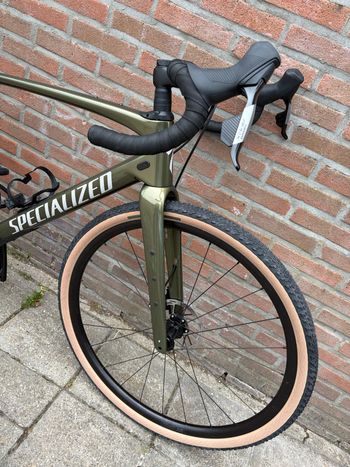 Used Specialized Diverge 4 Comp Carbon - SRAM Apex AXS/S1000 2026 2026 Road & Gravel, Green — image 4 of 8