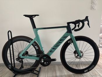 Used Canyon Aeroad CF SLX 8 Di2 2024 2024 Road & Gravel