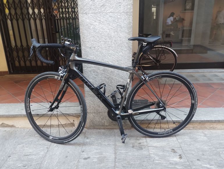 Used Trek Domane 5.9 Dura-Ace Compact 2016 2016 Road & Gravel, Nero — image 3 of 5