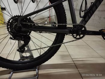 Used Specialized Rockhopper 2021 2021 Mountainbike, Light Gray — image 3 of 8
