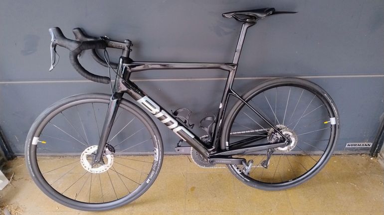 Używany BMC Teammachine SLR 01 FIVE 2023 2023 Road & Gravel — zdjęcie 2 z 19