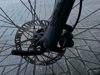 Used Trek Marlin 5 Gen 2 2023 2023 Mountainbike, Rosso — image 5 of 7