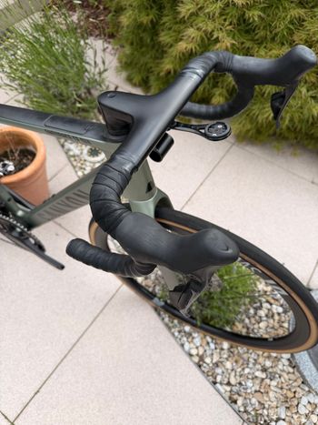 Used Canyon Endurace CF SLX 8 Di2 2024 2024 Road & Gravel — image 9 of 9
