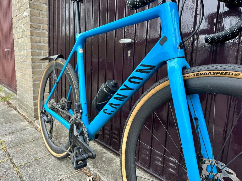 Used Canyon Ultimate CF SL 8 Disc 2021 2021 Road & Gravel, Blue — image 8 of 14