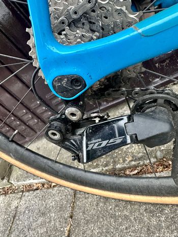 Used Canyon Ultimate CF SL 8 Disc 2021 2021 Road & Gravel, Blue — image 5 of 14