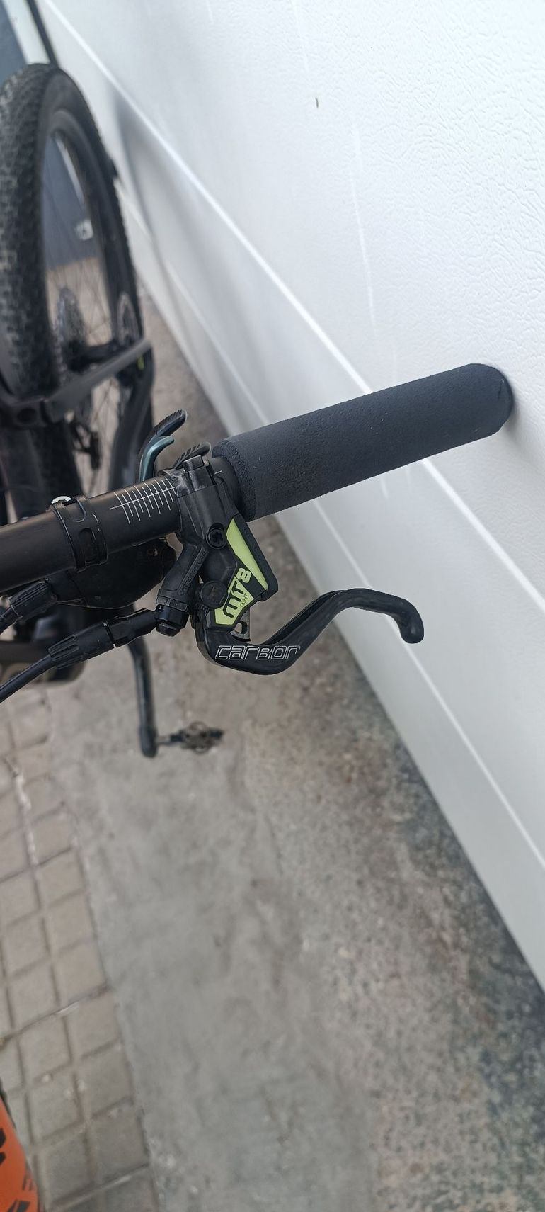 Used Orbea OIZ M-TEAM AXS 2024 2024 Mountainbike — image 7 of 8