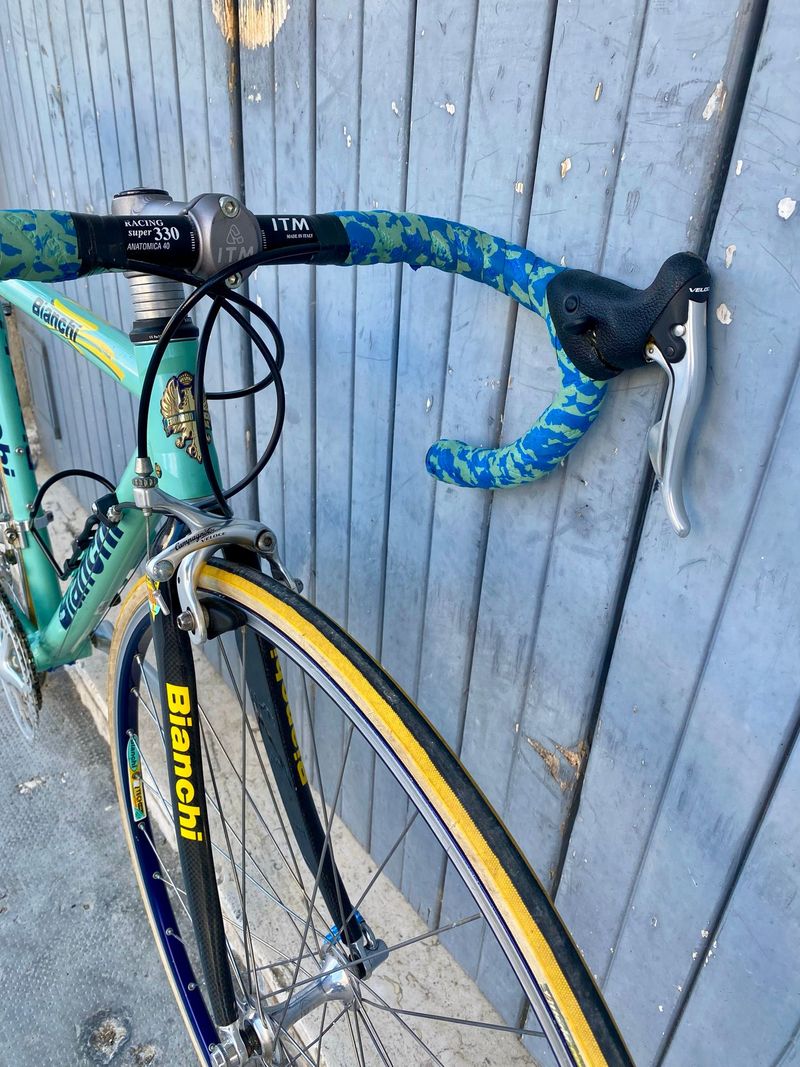 Used Bianchi Custom Campagnolo Veloce 2000 Road & Gravel, Blue — image 6 of 13