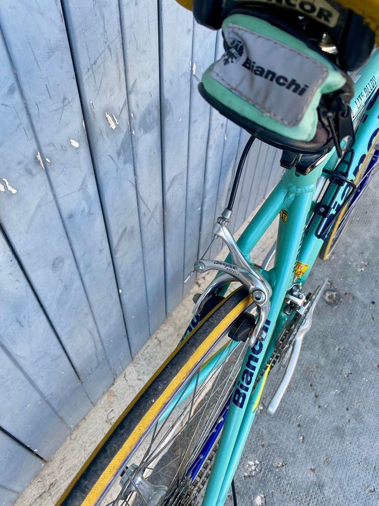 Used Bianchi Bianchi Custom Campagnolo Veloce 2000 Road & Gravel — image 7 of 13