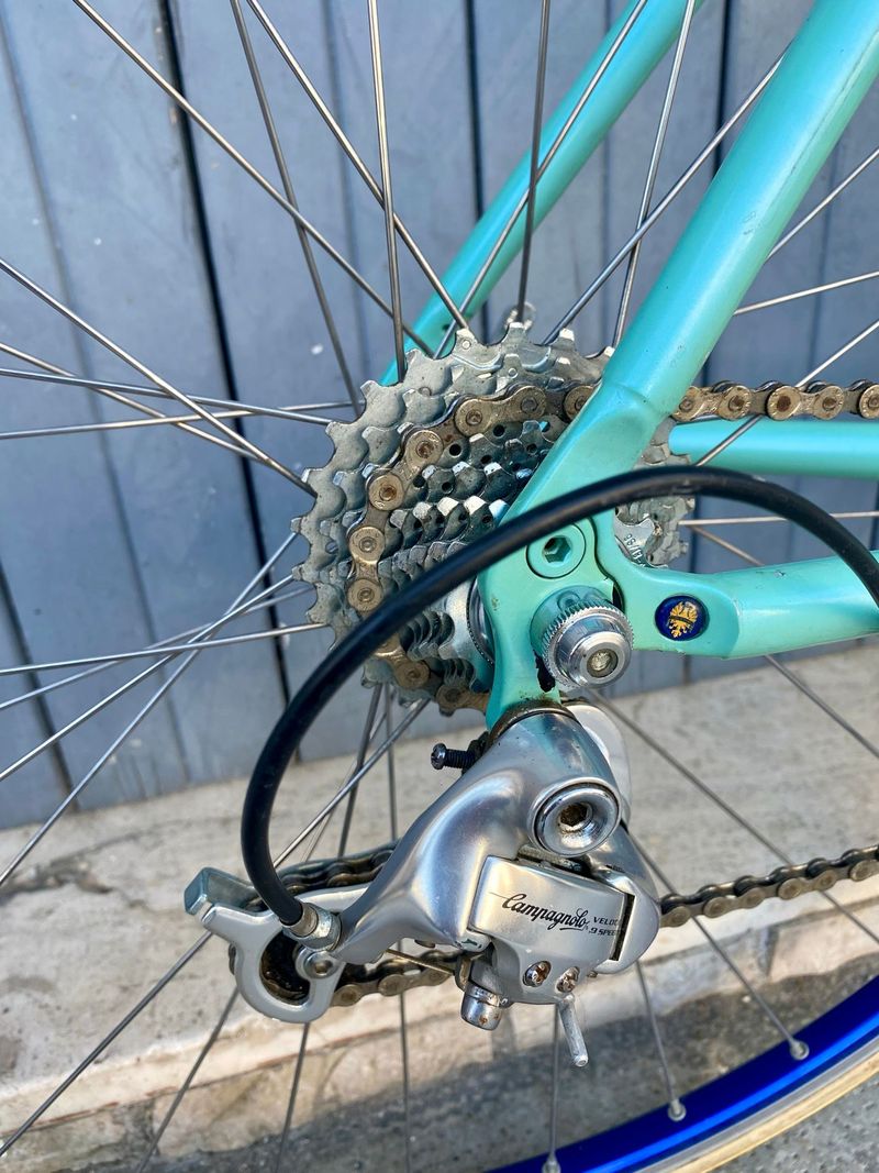 Used Bianchi Custom Campagnolo Veloce 2000 Road & Gravel, Blue — image 5 of 13