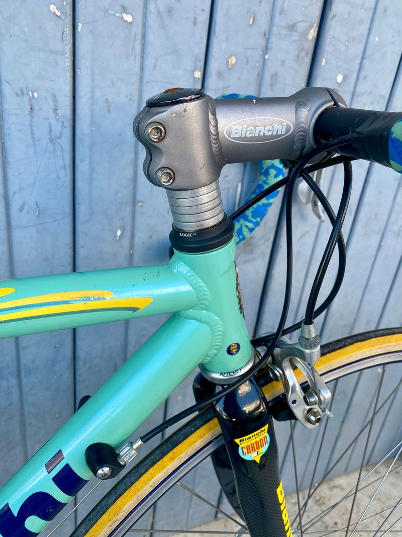 Used Bianchi Custom Campagnolo Veloce 2000 Road & Gravel, Blue — image 10 of 13