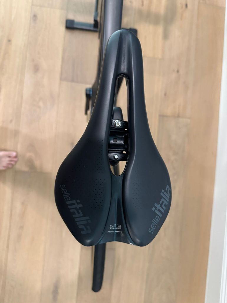 Used Cervélo S5 Ultegra Di2 2023 2023 Road & Gravel, Black — image 7 of 12