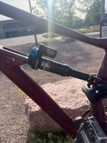 Used Specialized Status 140 2023 2023 Mountainbike — image 3 of 5