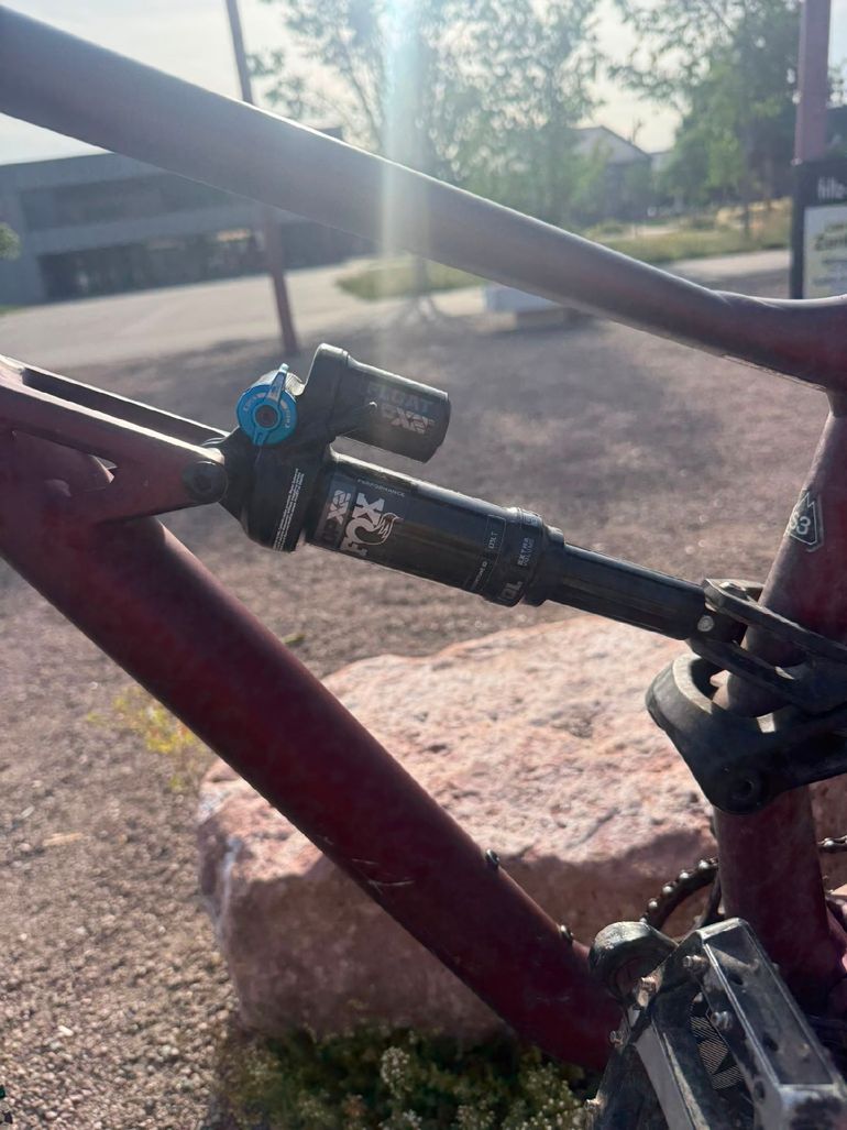 Used Specialized Status 140 2023 2023 Mountainbike — image 3 of 5