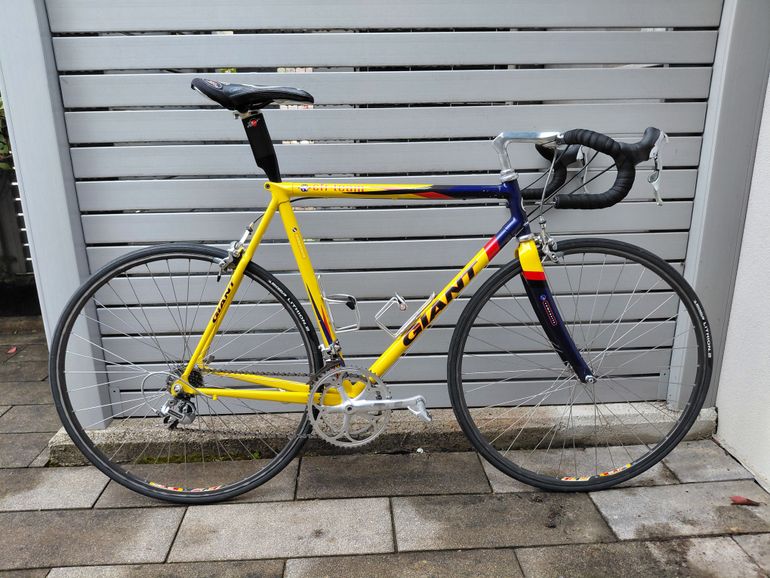 Used Giant CFR Team Dura Ace 1996 Road & Gravel, Nero — image 1 of 30