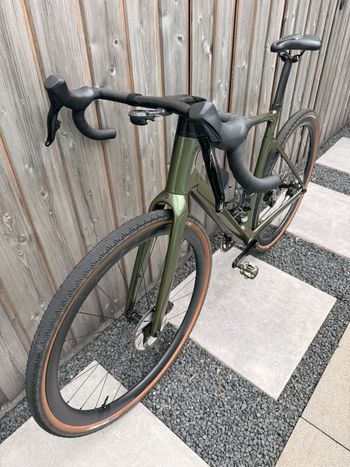 Used Scott Scott Addict Gravel Met Upgrades 2023 Road & Gravel — image 13 of 41